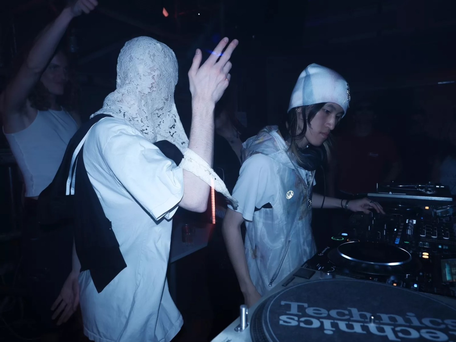 London's Rave Scene - 713 Magazine